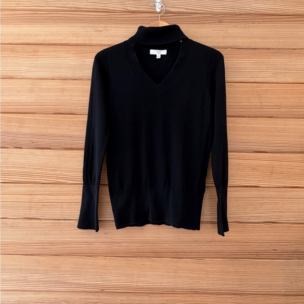Tome Cutout Turtleneck Sweater View 2